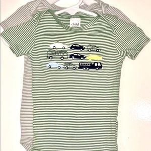 Onesies set of 2 great condition